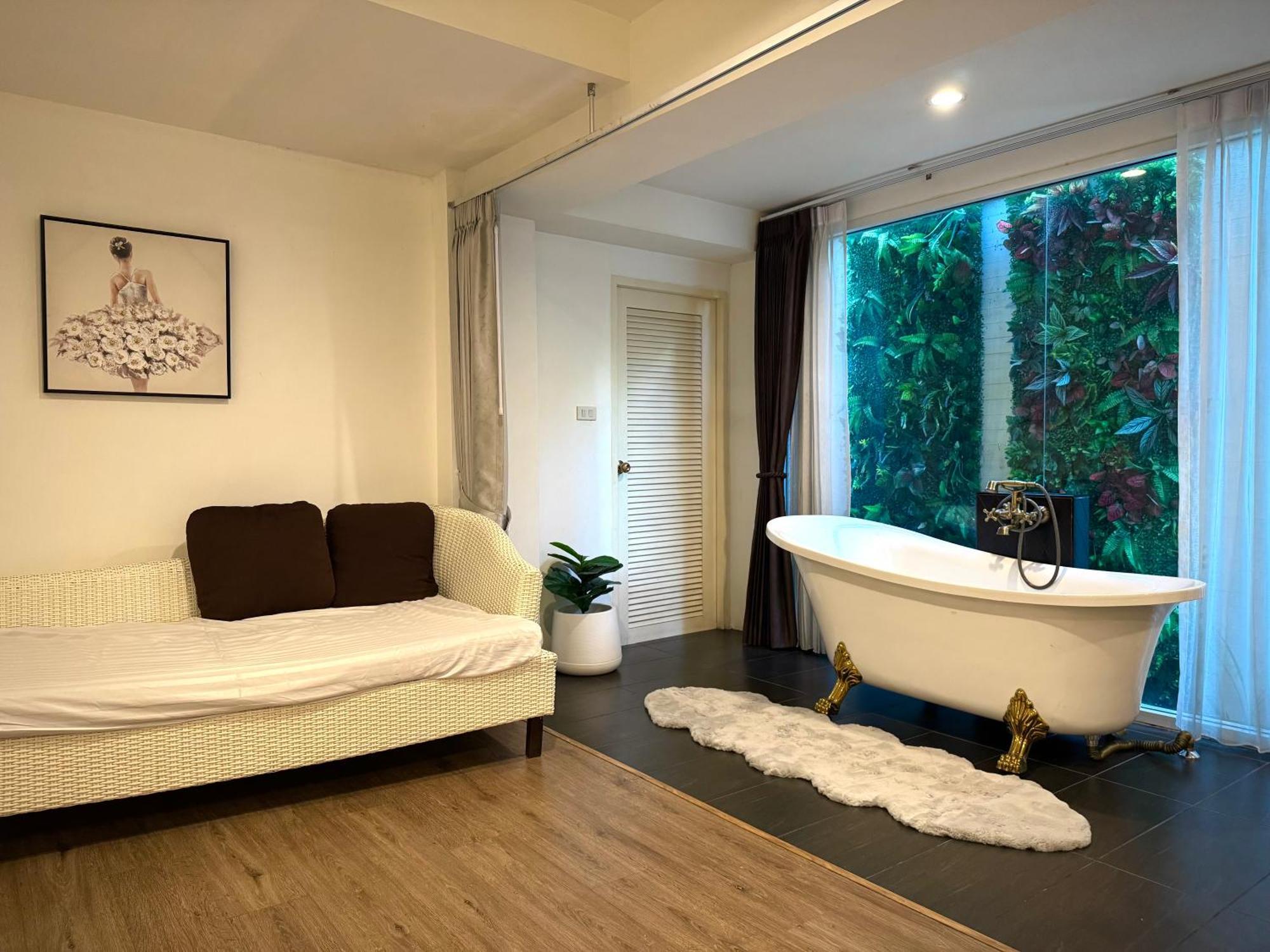 Nidhra Lanna Hotel Чиангмай Екстериор снимка