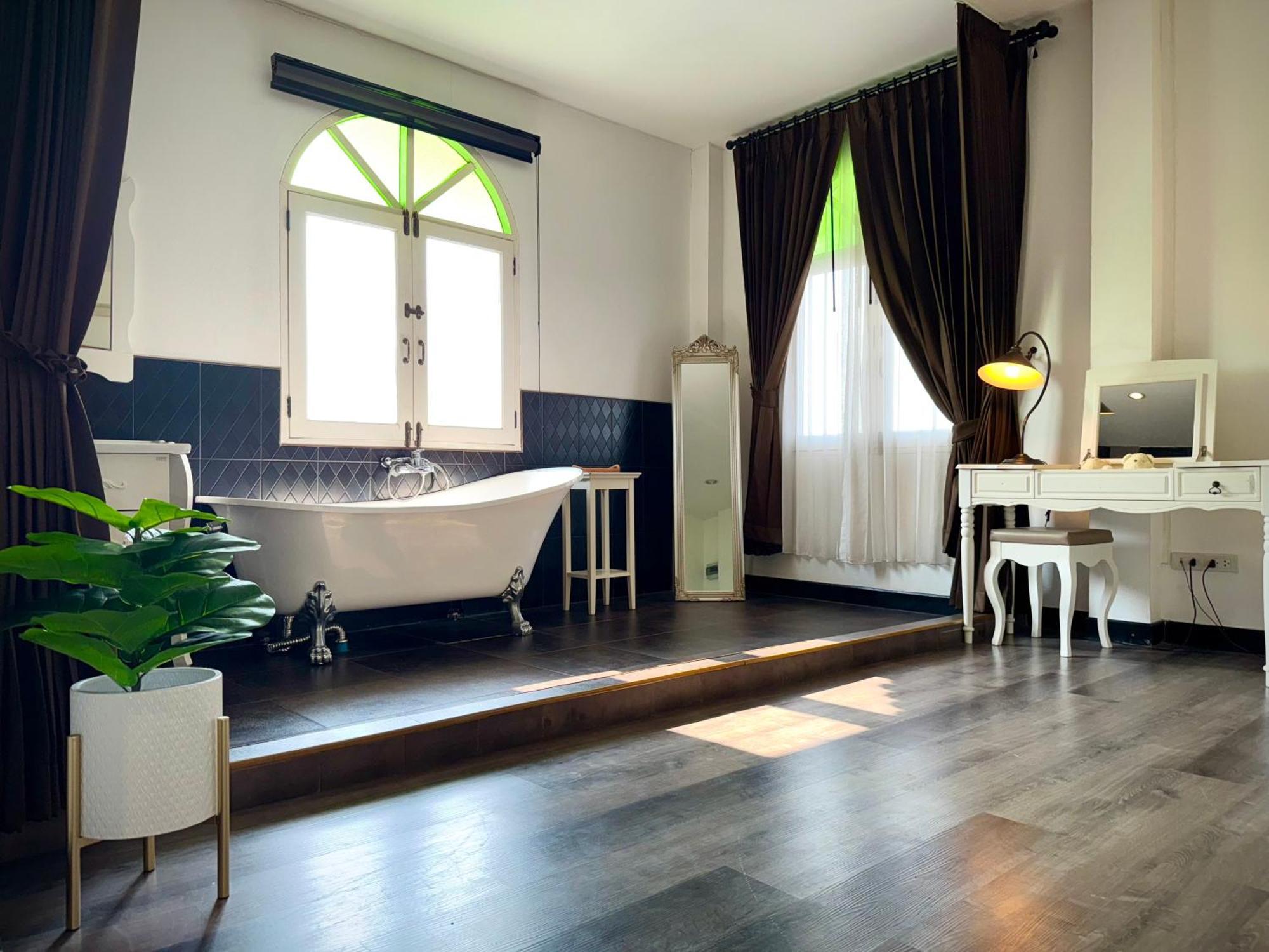 Nidhra Lanna Hotel Чиангмай Екстериор снимка