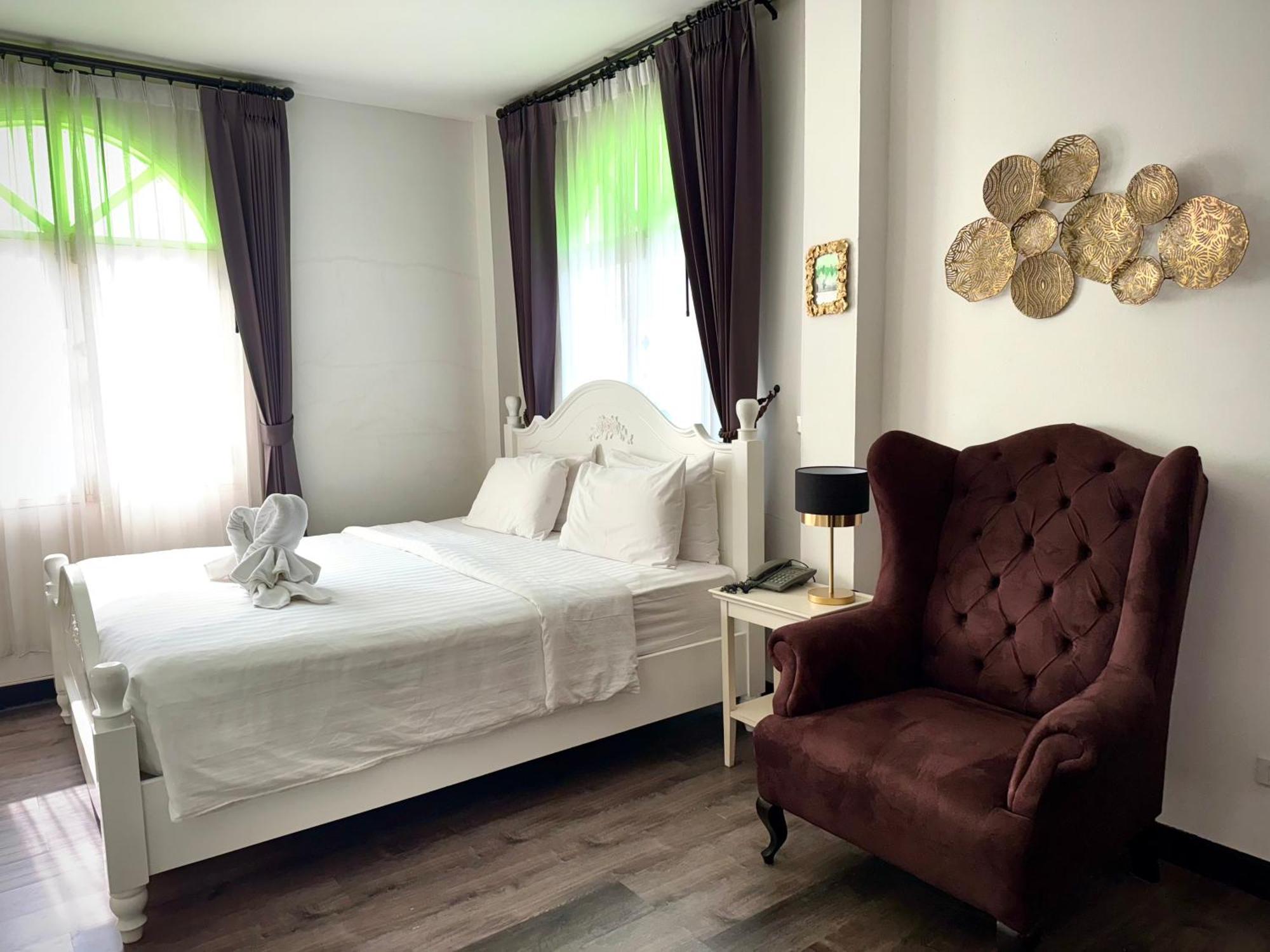 Nidhra Lanna Hotel Чиангмай Екстериор снимка