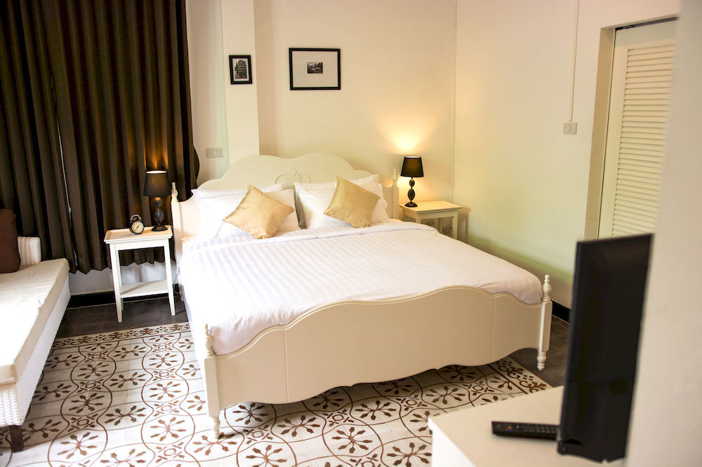 Nidhra Lanna Hotel Чиангмай Екстериор снимка