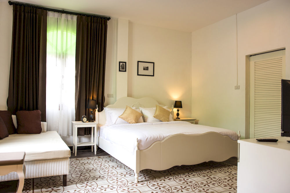 Nidhra Lanna Hotel Чиангмай Екстериор снимка