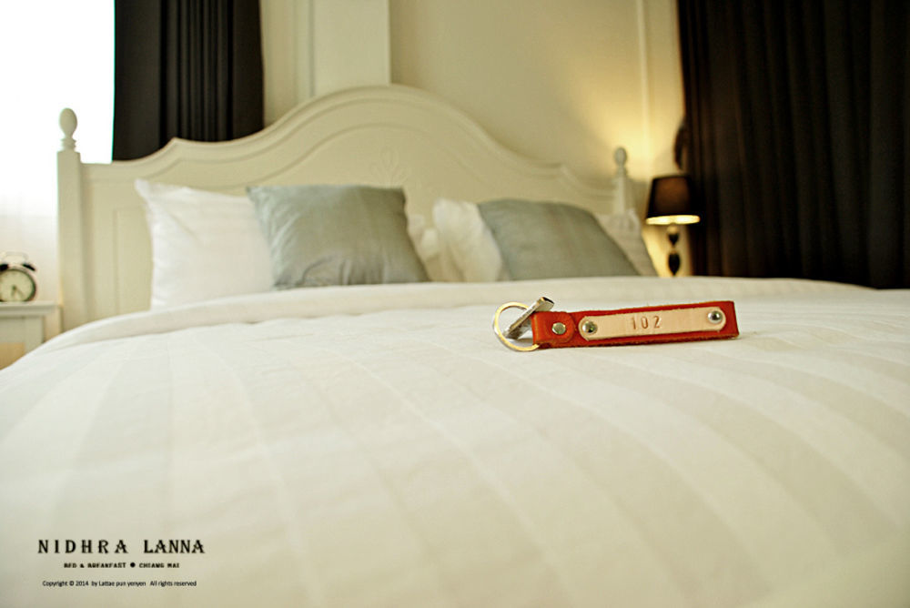 Nidhra Lanna Hotel Чиангмай Екстериор снимка