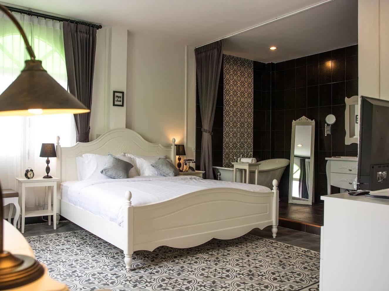 Nidhra Lanna Hotel Чиангмай Екстериор снимка